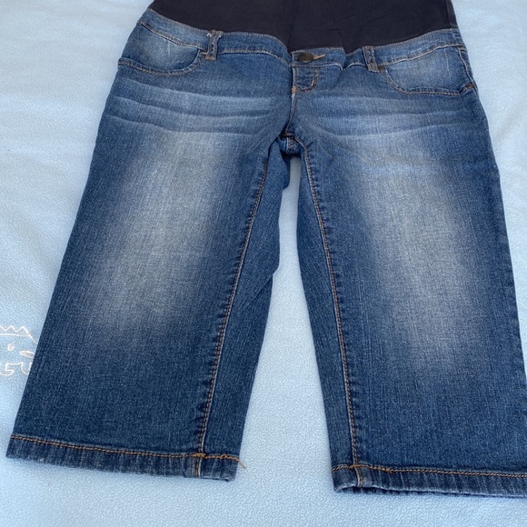 Thyme Maternity Cropped Jeans size S - Picture 4 of 15